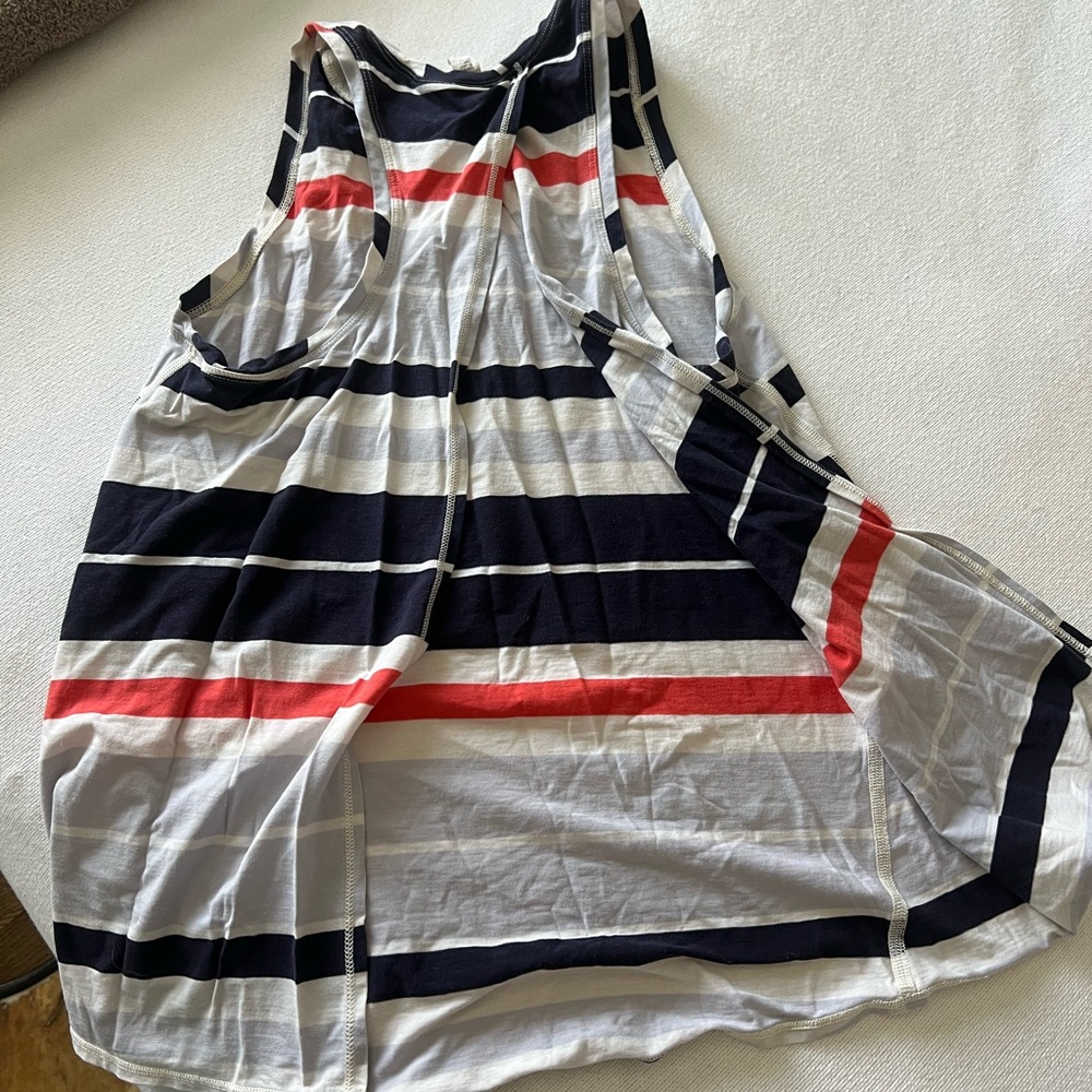 Red, white and blue lulu lemon tank